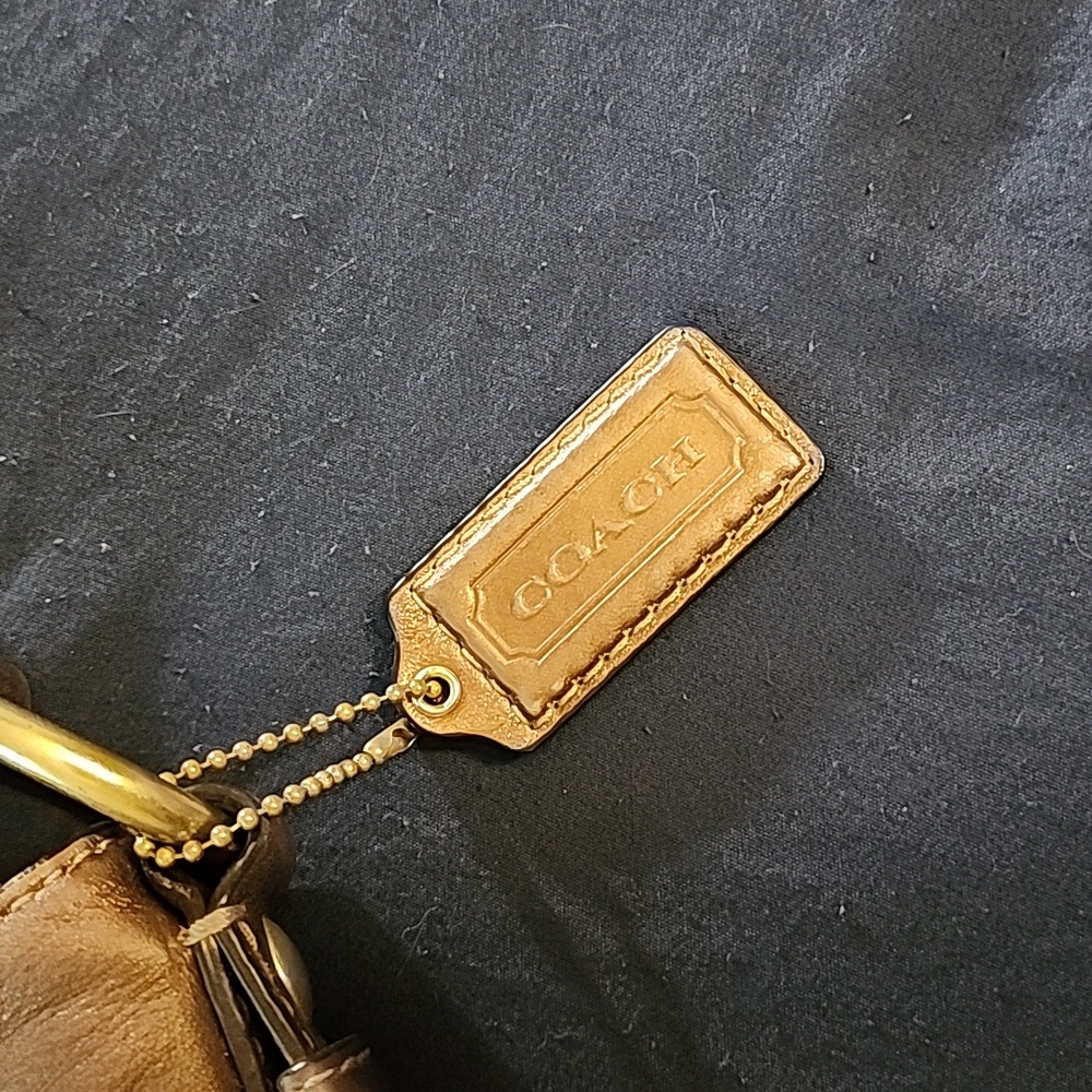 Handbag - Picture 2 of 5